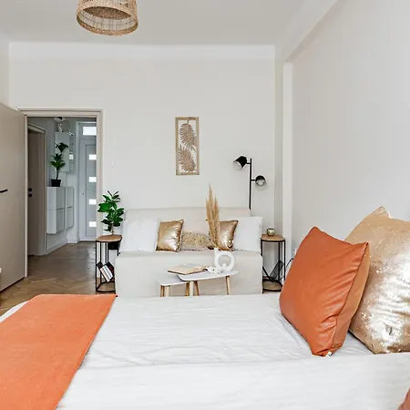 Apartament Bohocorvin By Marie